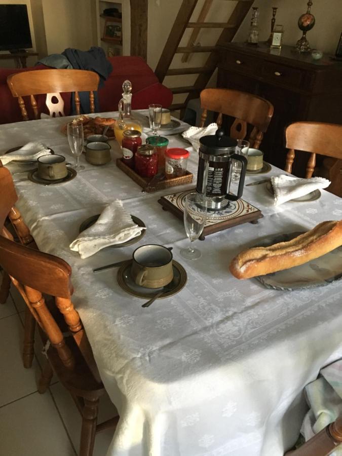 לינה וארוחת בוקר Le Lindois Le Petit Grange מראה חיצוני תמונה